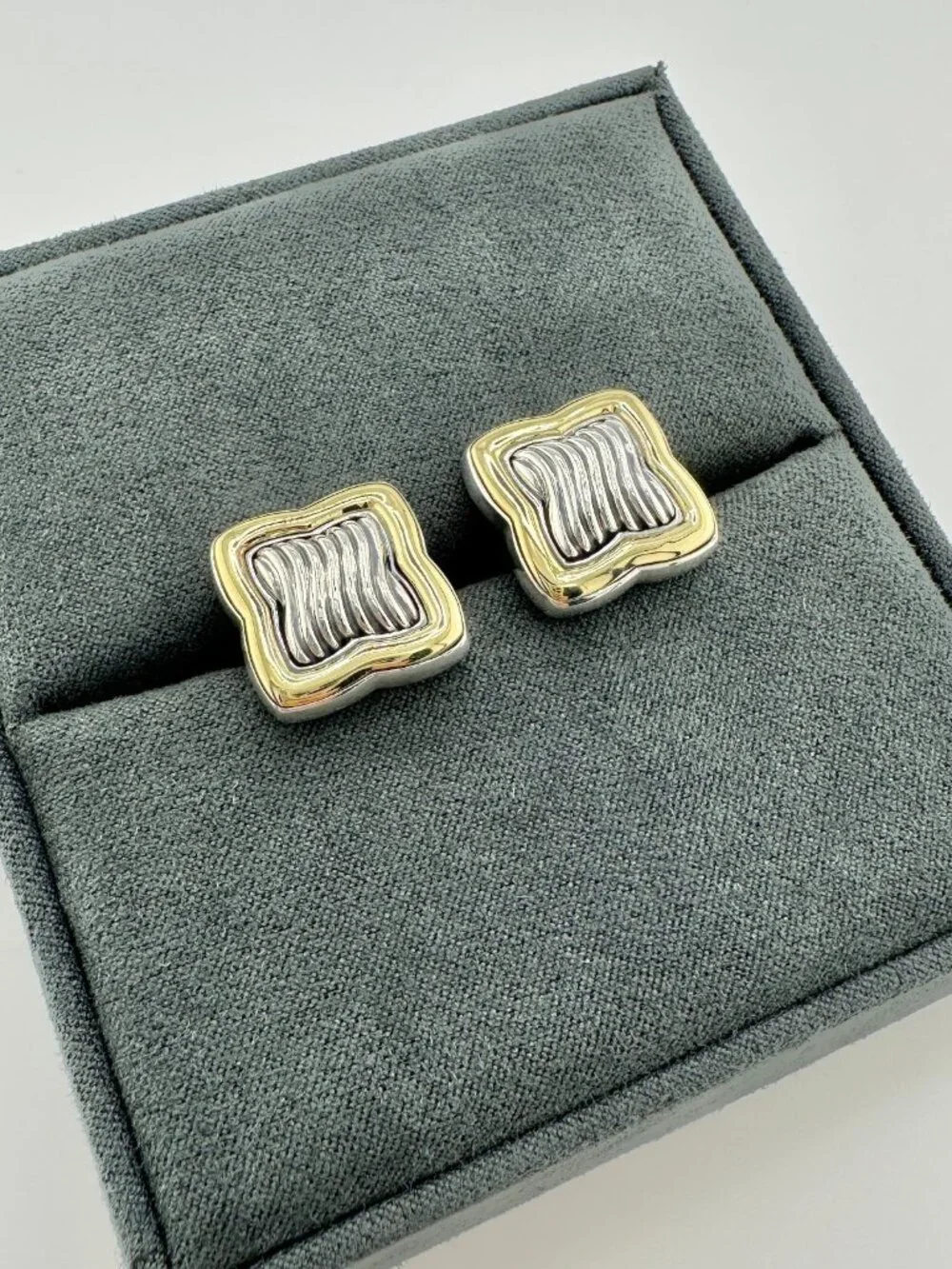 David Yurman Quatrefoil Cufflinks w/ Sterling Silver & 18K Yellow Gold - RARE